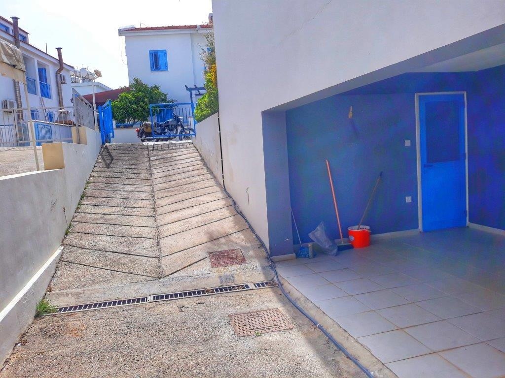 Residential Semi-Detached House - 3 bedroom SEMI DETACHED villa for sale prodromi paphos cyprus